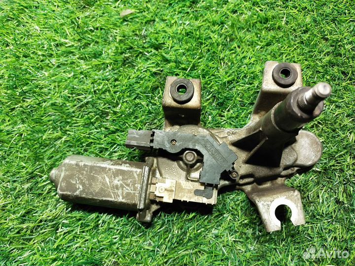 Моторчик стеклоочистителя Land Rover Discovery III