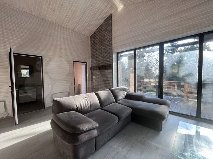 Дача 100 м² на участке 4 га