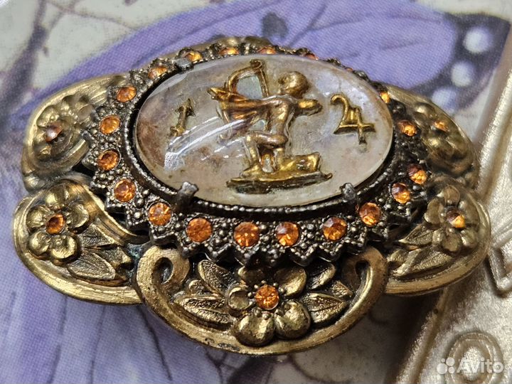 Винтажная брошь