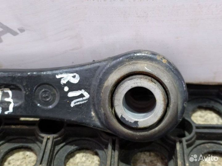 Стойка переднего стабилизатора