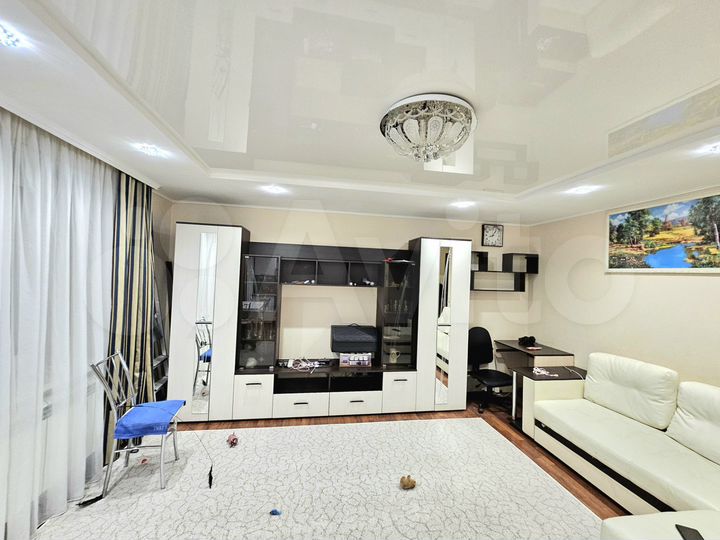 3-к. квартира, 68 м², 1/5 эт.