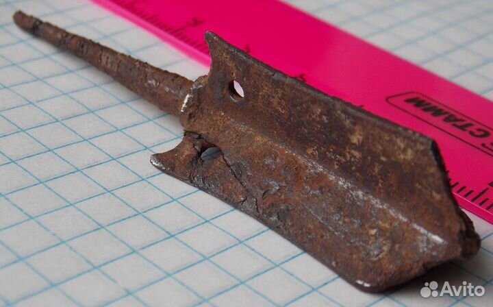 Большие железные наконечники