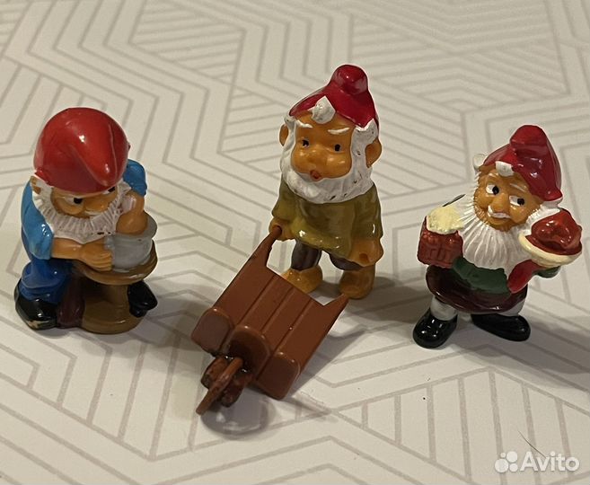 Игрушки из киндера