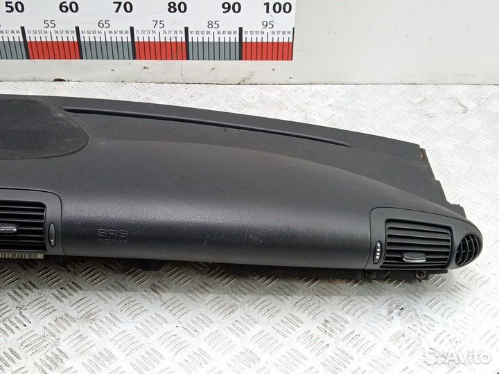 Торпедо (панель передняя) Mercedes C-Class (W203)