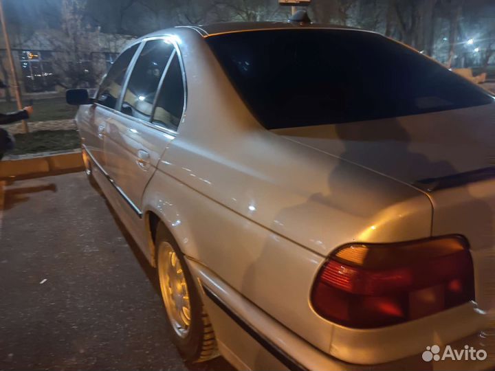 BMW 5 серия 2.5 МТ, 1999, 435 000 км