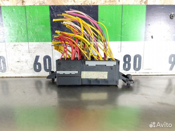 Блок предохранителей салонный Renault Logan 2005 2