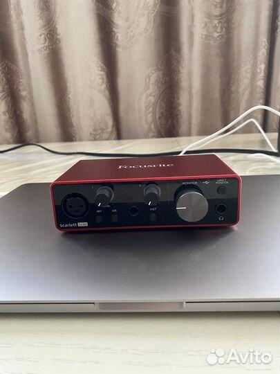 Звуковая карта focusrite