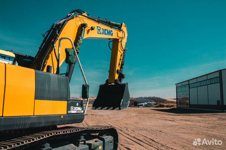 Гусеничный экскаватор XCMG XE370CA, 2023