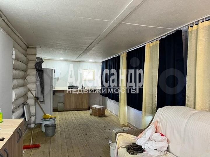 Дом 30 м² на участке 24 сот.