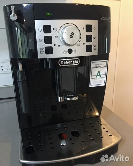Кофемашина delonghi ecam 22.110