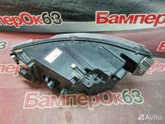 Фара передняя правая Volvo XC40