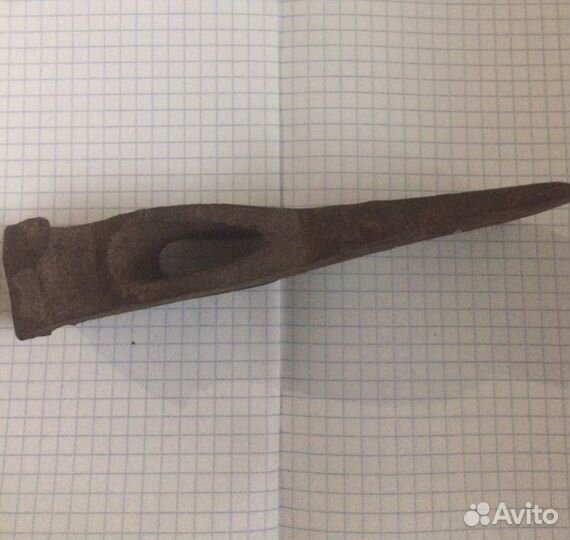 Топорик старинный саперный немецкий 40 -х годов