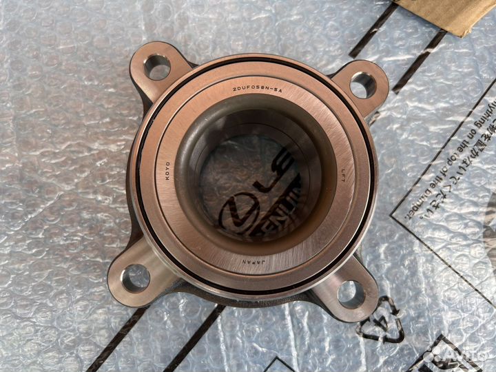 Подшипник ступицы передней Toyota Land Cruiser 200