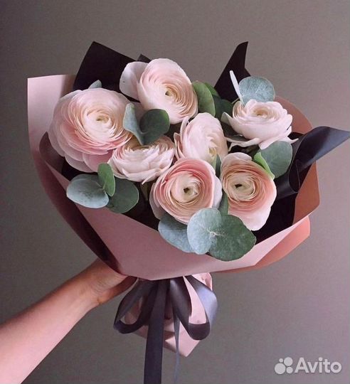 Букет ранункулюсов 7 9 11 15