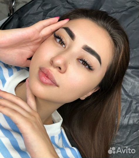 Перманентный макияж бровей губ и век татуаж