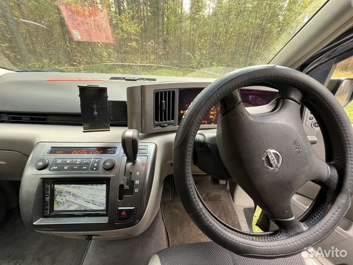 Nissan Elgrand 3.5 AT, 2004, битый, 210 000 км