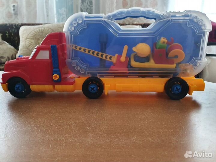 Машинка конструктор