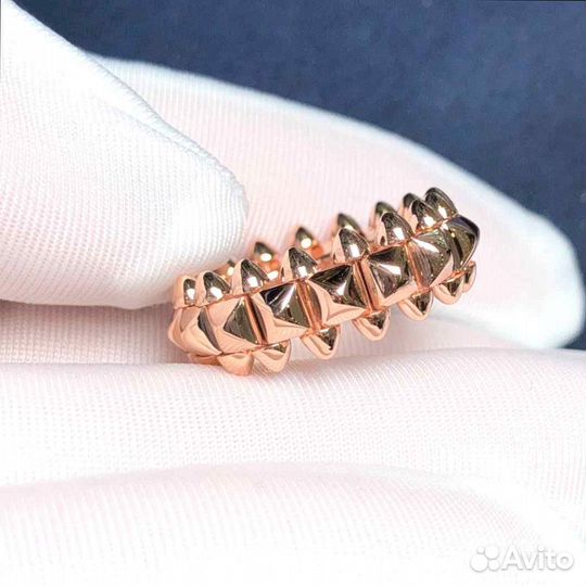 Золотое кольцо Cartier Clash De Cartier,модель 8мм