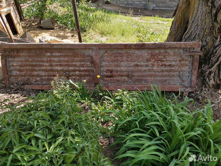 Борт на прицеп