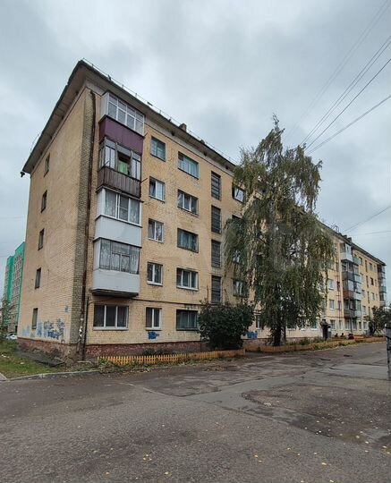 Комната 11 м² в 6-к., 5/5 эт.