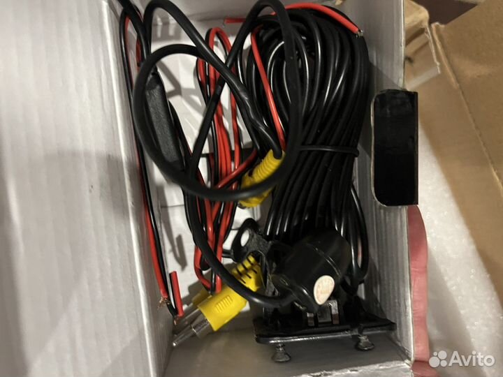 Штатная магнитола на hyundai i40 + камера