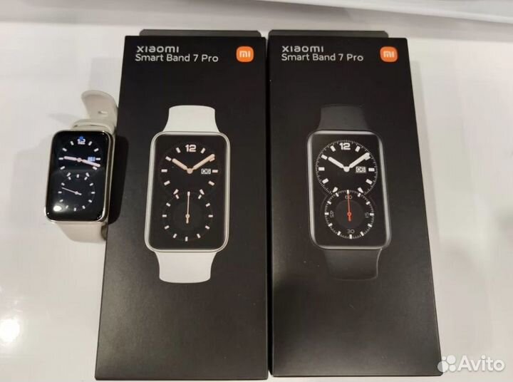 Фитнес-браслет Xiaomi SMART Band 7 Pro GL белые
