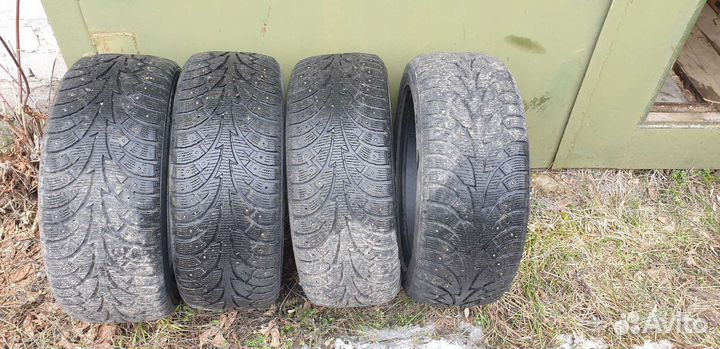 Hankook Winter I'Pike 225/50 R17 94T