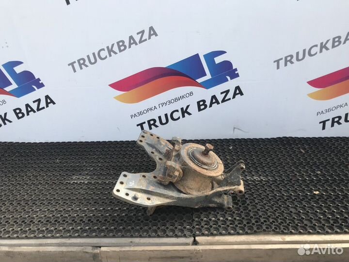 20536930 Кронштейн реактивной тяги