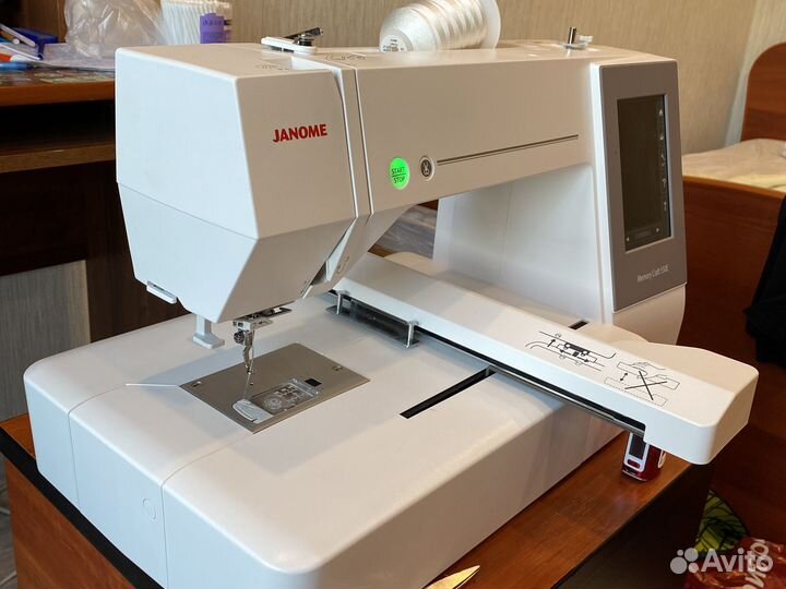 Вышивальная машинка janome memory kraft 550e