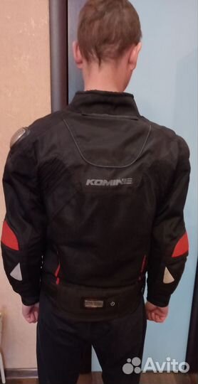 Мотокуртка komine 44 размер