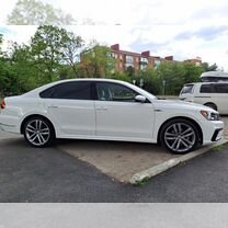 Volkswagen Passat (North America) 2.0 AT, 2018, 78 000 км, с пробегом, цена 2 000 000 руб.