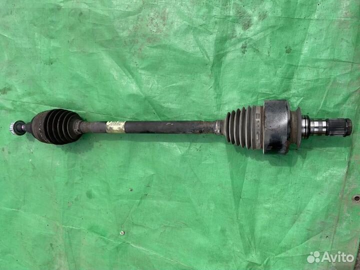 Привод, полуось задний левый Mercedes Benz Gl550