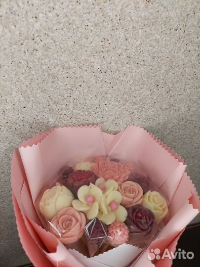 Шоколадный букет,микс цветов