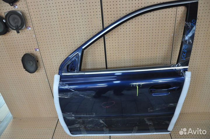 Дверь передняя левая volvo XC90 C 91