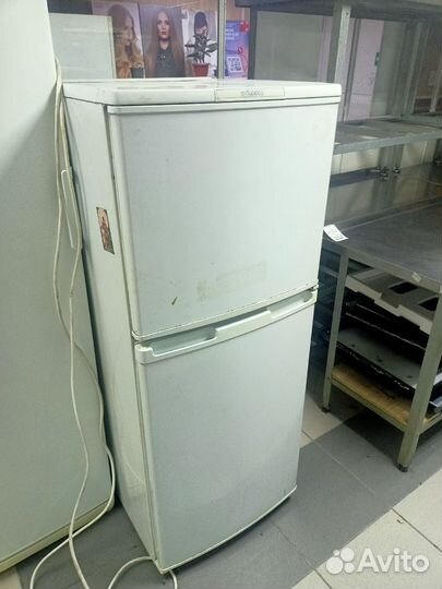 Холодильник Бирюса 22C-2