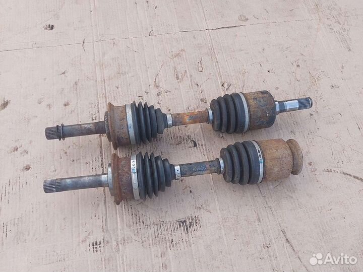 Привод (правый левый) Kia Sportage 1