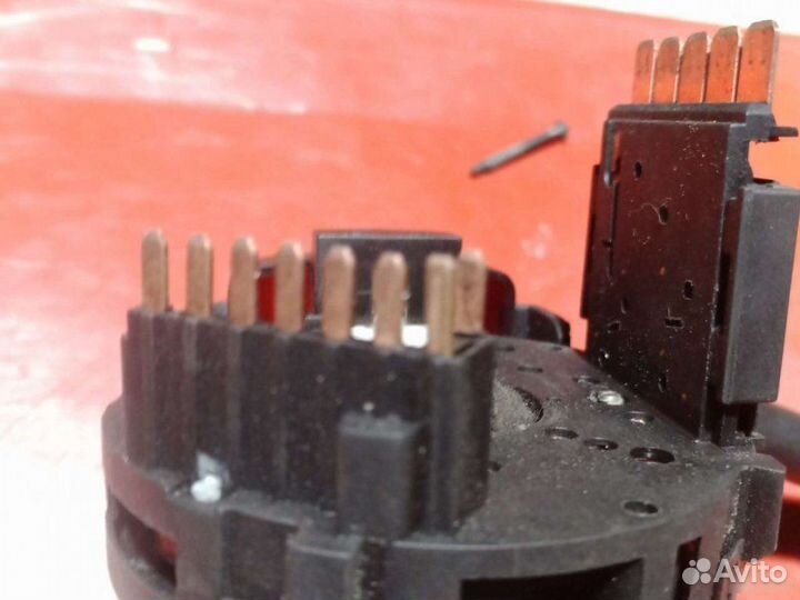 Переключатель поворотов Volkswagen Vento седан