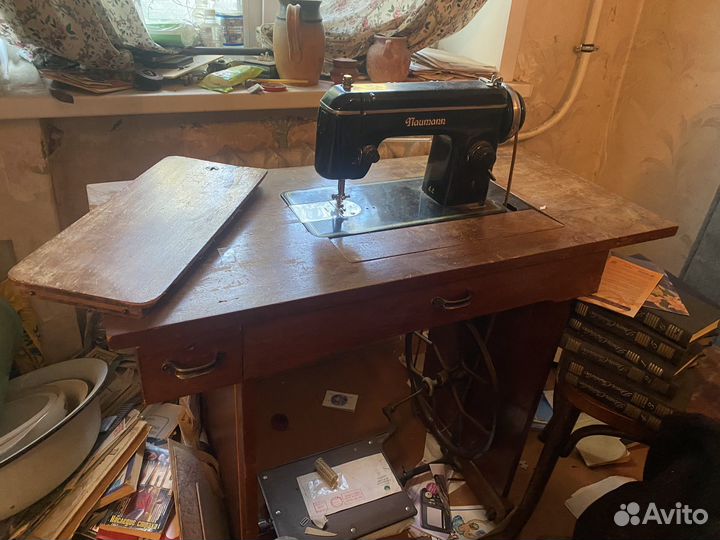Швейная машинка naumann 44 с подстольем