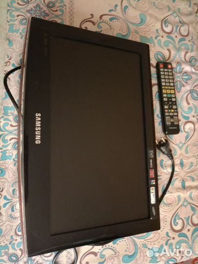 Телевизор samsung