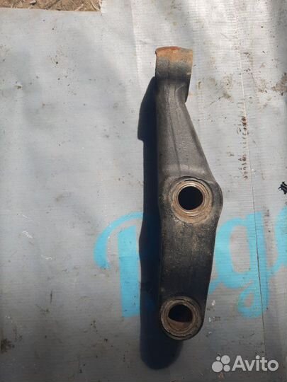 Верхняя левая рулевая сошка Faw J6 Ca-3310 FAW