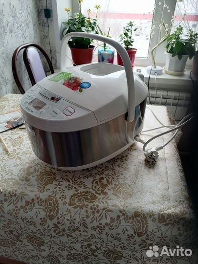 Мультиварка новая