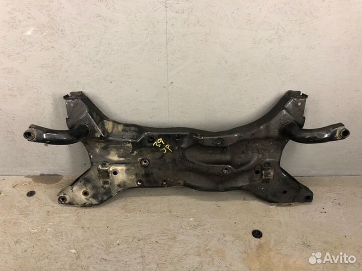 Подрамник Mitsubishi Outlander XL 3.0 Балка