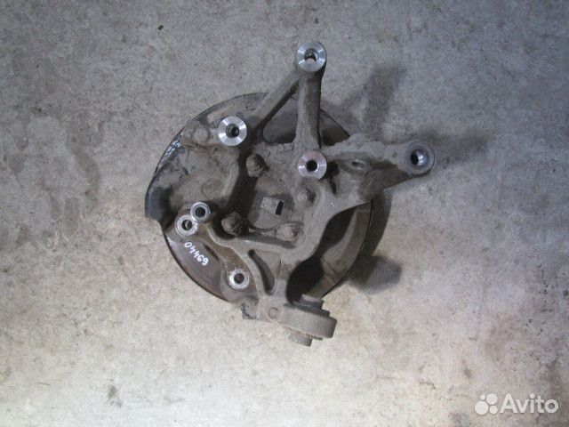 Кулак поворотный задний левый Opel Vectra C 2002-2