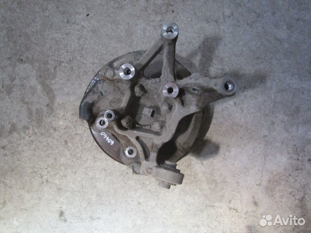 Кулак поворотный задний левый Opel Vectra C 2002-2