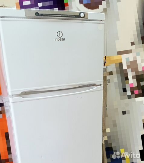 Холодильник бу Индезит 14510