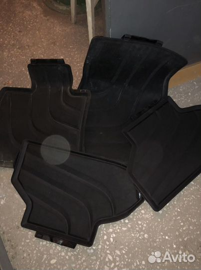 Коврики на bmw X-6 оригинал резиновые