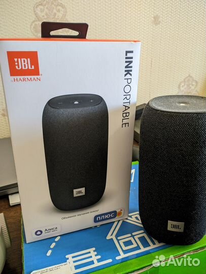 Портативная колонка JBL Link Portable с Алисой