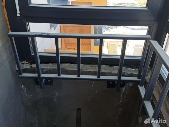 Перила балконные