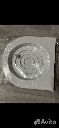 Приучающий лоток