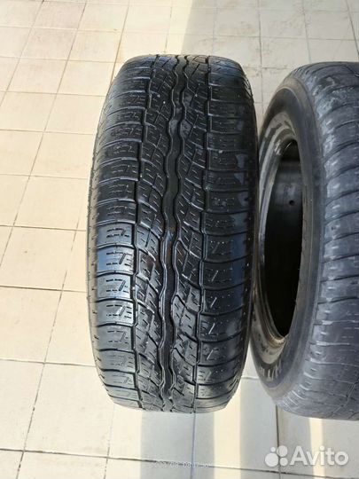 Bridgestone Dueler H/T 687 235/60 R16